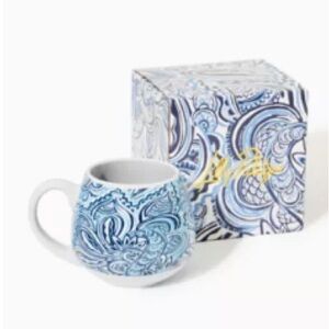 NWT - New Lilly Pulitzer Blue and White Mug
